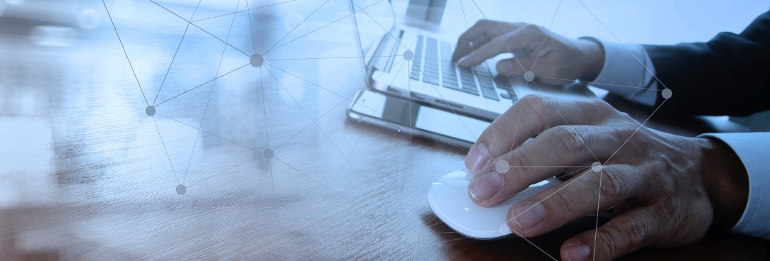hand clicking mouse