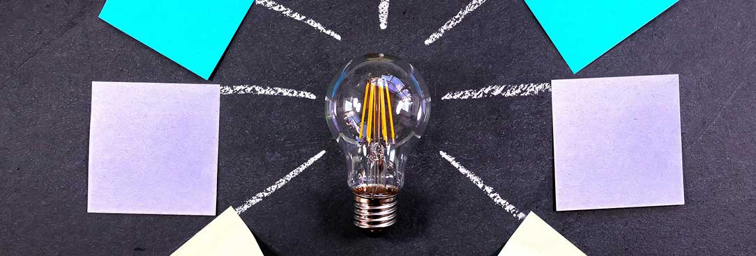 light bulb and post its